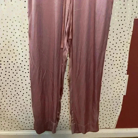 XiRENA Pink Jumpsuit - Picture 3 of 9